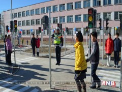 Хүүхдийг харгалзах хүнгүйгээр замын хөдөлгөөнд оролцуулбал арга хэмжээ авна