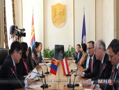 Австрийн бизнес эрхлэгчидтэй уулзлаа 