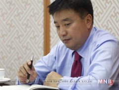 Хотын дарга иргэдийн эрх ашигт нийцсэн шийдвэр гаргалаа