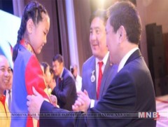 Г.Болор-Эрдэнэ, Х.Энхтуяа нар Ази тивийн аварга боллоо