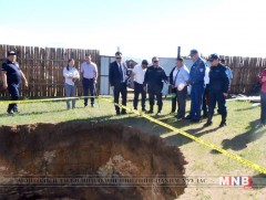 Налайх дүүрэгт үүссэн газрын цөмрөлтийн нөхцөл байдалтай танилцлаа
