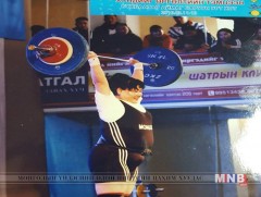 55 настай Ц.Оюунчимэг Европын аварга болохдоо дээд амжилт шинэчилжээ