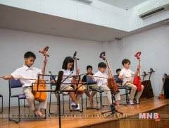 Тайландын сурагчид морин хуурын тоглолт зохион байгуулжээ