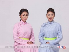 Эгч дүүс тоглолтоо хийнэ