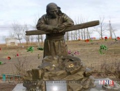 Д.Нямсүрэн агсны хөшөөнд цэцэг өргөв