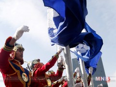 Нийслэлийн 378 жилийн ойг тохиолдуулан Төрийн болон Нийслэлийн далбааг мандууллаа