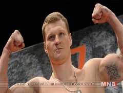 Александр Поветкин ирэх арванхоёрдугаар сараас тулалдах эрхтэй боллоо