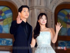 Өмнөд Солонгосын нэрт жүжигчид хуримаа хийжээ