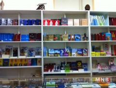 Монголын зохиолчдын эвлэл номын дэлгүүртэй болжээ