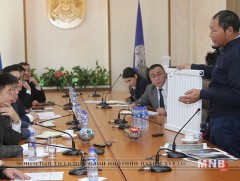 Хотын дарга иргэдийнхээ санал санаачилгуудыг нь дэмжин ажиллахаар боллоо