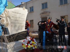 “Манай цэргийн жавхаа” дууны хөшөө сүндэрлэлээ