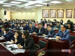 Нийслэлийн удирдлагууд хүчирхийллийн эсрэг хамтдаа нэгдэхийг уриаллаа