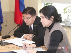Дүүргийн эрүүл мэндийн төвийн удирдлагуудтай уулзлаа