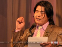 “Болор цом” наадмын айргийн таван найрагчийн нэрс тодорчээ