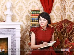 “Болор цом”-ын эзэн Ш.Лхамноржмаа ирэх сарын 3-нд тоглолтоо хийнэ 