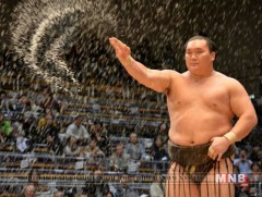 Хацү башё “Abema” онлайн телевиз шууд дамжуулна