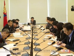 Газар гэсч, урин цаг ирэх үетэй зэрэгцэн Улаанбаатар хот бүтээн байгуулалтын ажлаа эхлүүлнэ