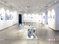 Чехын Писек хотод шаазан эдлэлийн зураг, чимэглэлийн үзэсгэлэн нээгдлээ