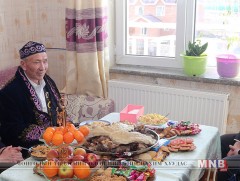 Монгол Улсын Хөдөлмөрийн баатар Т.Охобалынд зочиллоо