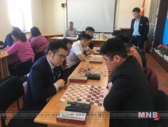 Хаврын гран при-д 70 даамчин оюун ухаанаа уралдуулав