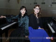 Гоё хөгжим дахин дахин сонсгож байхыг хүсэе