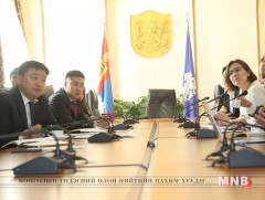 Шинэлэг технологийн тусламжтайгаар агаарын бохирдлыг бууруулах шийдэлтэй танилцав