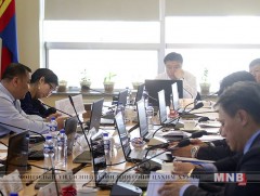 Хөрөнгө оруулалт, бүтээн байгуулалтын ажлыг эрчимжүүлнэ