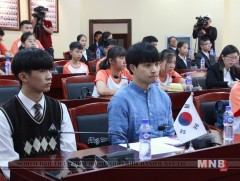 Сурагч солилцоогоор ирсэн хүүхдүүдийг хүлээн авч уулзлаа