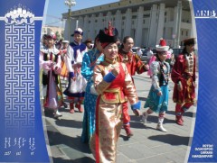 Дээлтэй Монгол наадам өнөөдөр болно