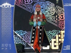 Монгол үндэстэн ястны “Дээлтэй Монгол наадам” боллоо