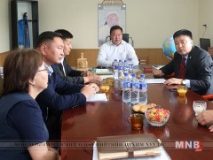 Нийслэл хотын төвлөрлийг сааруулахад аймаг орон нутгийн оролцоо чухал нөлөөтэй