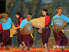 Камбожийн үндэсний урлаг, хөгжмийн зэмсгийн онцлог 