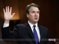 Бретт Каванна шүүгчийн тангараг өргөлөө