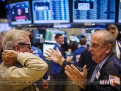 АНУ-ын гол үнэт цааснуудын ханш унаж эхэллээ 