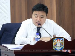 НИТХ хотын дарга С.Батболдын ажлыг “Хангалттай” гэж үнэллээ