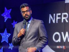 Ромеш Ранганатханы шоу Монголд болно