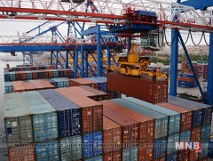 Дэлхийн эдийн засгийн өсөлт ирэх онд буурах төлөв ажиглагджээ