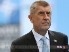 Андрей Бабиш: Дүрвэгсдийн асуудлаарх НҮБ-ын хэлэлцээрт нэгдэхгүй 