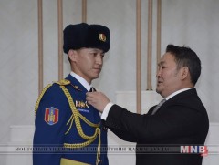 Аврагчдаас анхны гавьяат төрлөө