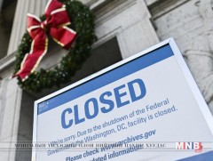 Хана барих ажлыг санхүүжүүлэх эсэх асуудлаас болж АНУ-ын төсөв батлах ажил гацаад байна