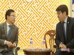 БНСУ-ын Гуанжу хотын төлөөлөгчидтэй уулзав