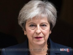 Тереза Мэй Консерватив намын дарга бөгөөд Ерөнхий сайд хэвээр үлдэв 