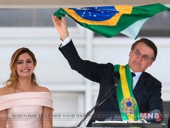 Бразилын шинэ Ерөнхийлөгч Жайр Болсонару тангараг өргөлөө 