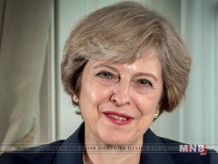 Тереза Мэйгийн Засгийн газарт итгэл хүлээлгэнэ 