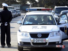 Хутгатай этгээд сурагчдыг гэмтээжээ 