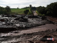 Уурхайн далан нурснаас 60-аад хүн нас барж, 300 гаруй хүн сураггүй болжээ 