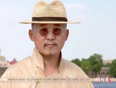 Зава Дамдин Ринбүчи: Дамдины хөвүүн Сүхбаатар дууг хийдийнхээ сүлд дуу болгосон