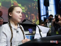 16 настай охин Европын холбооноос хөрөнгө гаргуулахаар болжээ