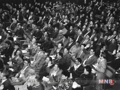 Ардчилсан шинэ Үндсэн хуулийг улс орон даяар дагаж мөрдөж эхэлсэн түүхэн өдөр тохиож байна