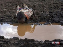 Хоёр тэрбум гаруй хүн ус, эрүүл ахуйн хангамж муу нөхцөлд аж төрж байна